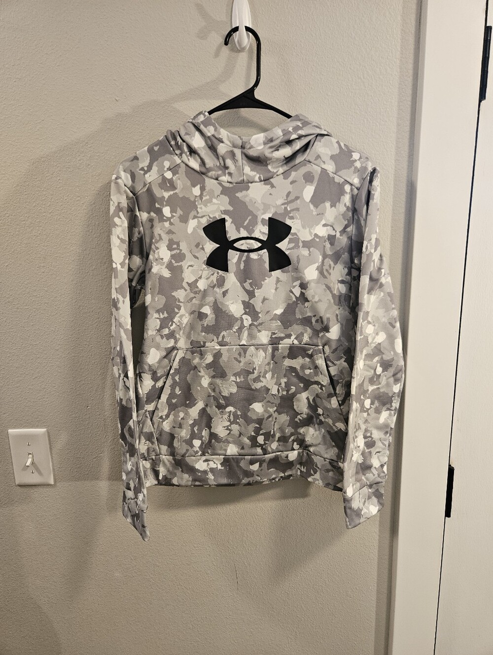 Under Armour Fleece Camo Hoodie Youth Size Xl New